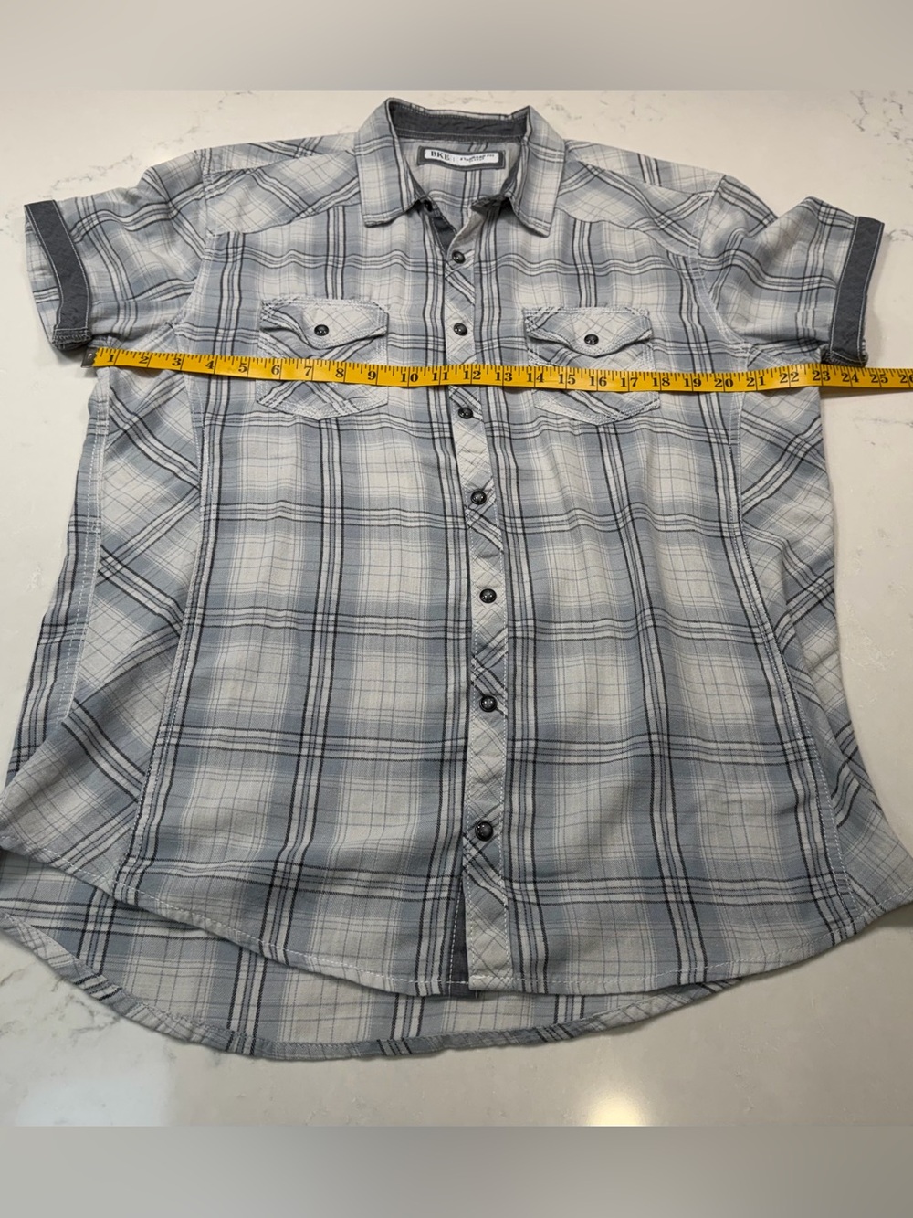 BKE short sleeve shirt size x-large